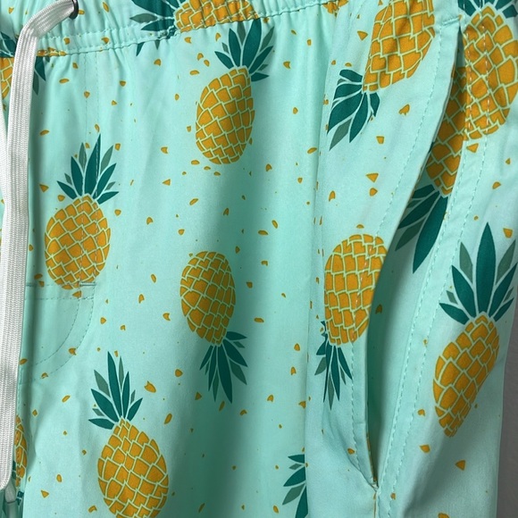 🍍 New Member’s Mark Resort Pineapple Print Swimming Trunks Men’s Size L - Picture 3 of 9